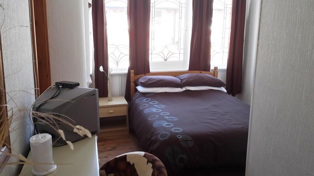 בלקפול Airedale Hotel חדר תמונה
